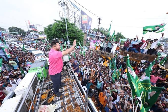 राजद के सभी जीते हुए विधायक इस्तीफा दे सकते है , राजद का परिणाम मानने से इंकार 

- सूत्र