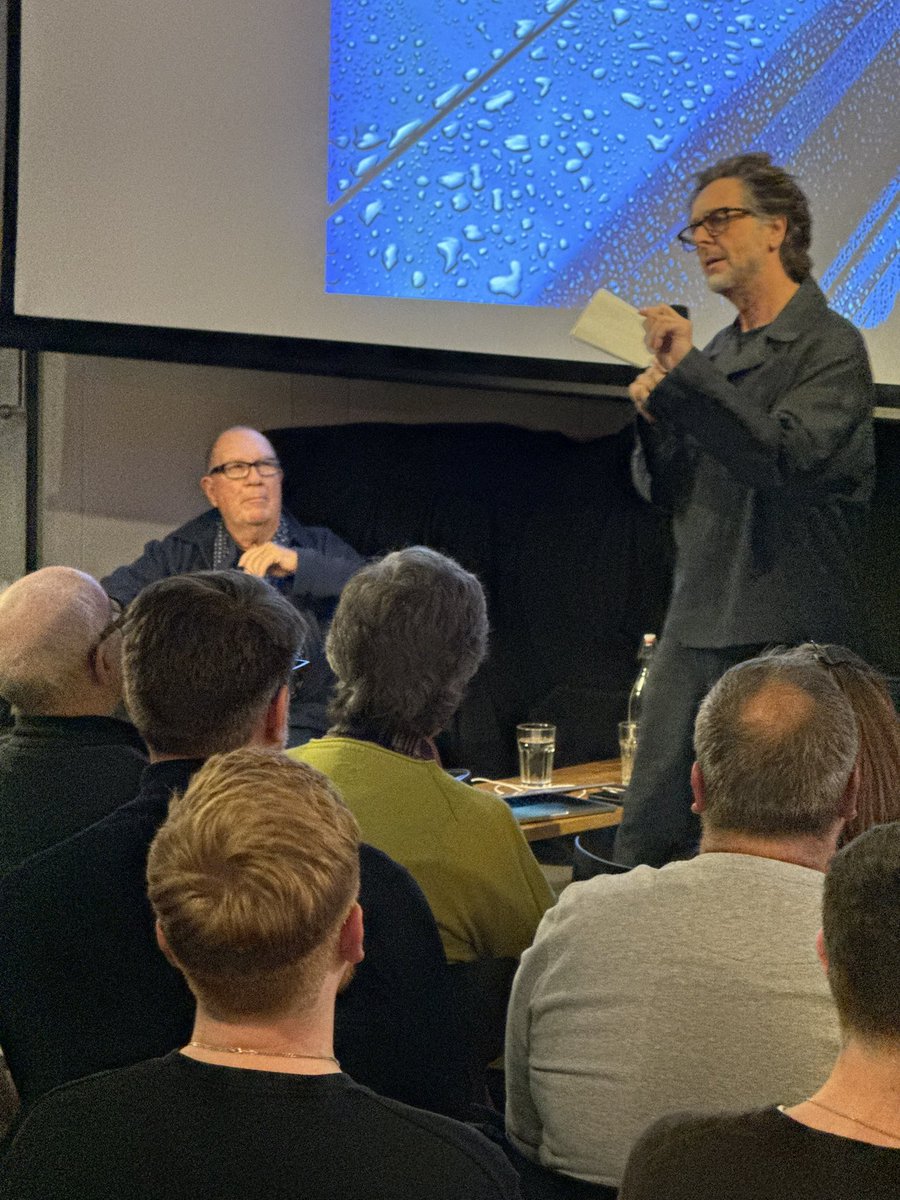 carlwjones's tweet photo. Watching the latest D&Ad talk called Legends of Design: Aubrey Powell #advertising #dandad https://t.co/Oj6CZizFoM