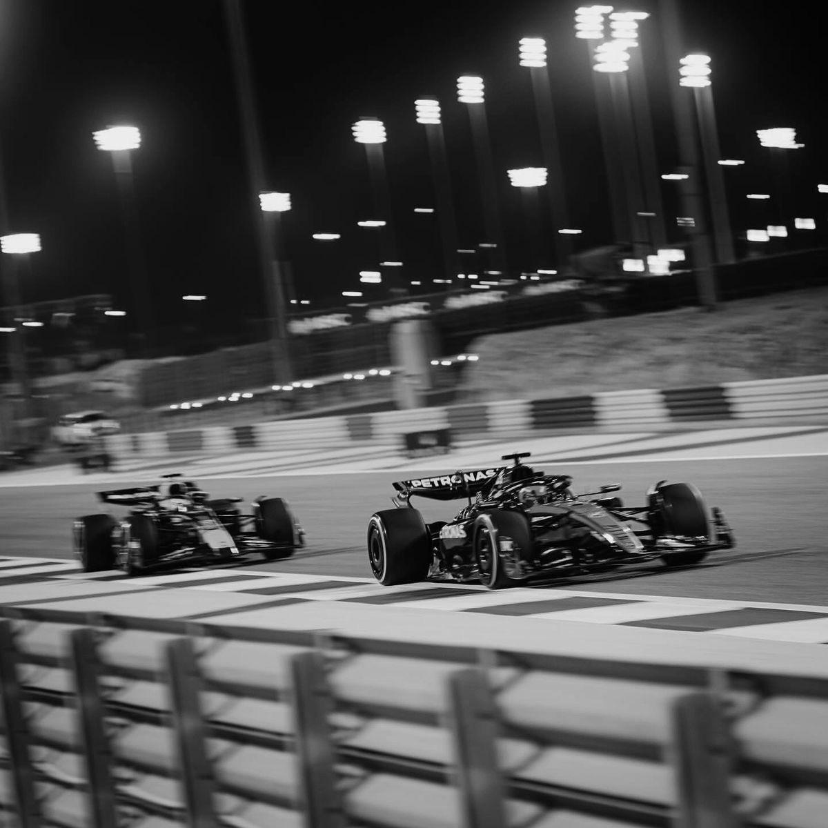 「 𝟑𝑷  𝑳𝑶𝑺𝑺  &amp; 𝑺𝑶𝑵𝑮𝑲𝑹𝑨𝑴  」
⠀⠀⠀⠀⠀⠀ ☠︎︎ 𝐑𝐔𝐃𝐄 𝐍𝐂 (𝗦𝗩. 𝟭𝟴 𝗡𝗢𝗩)
⠀⠀⠀⠀   คู่หูนักแข่งกับผู้จัดการทีมคนใหม่

"ชักอยากรู้แล้วสิ ว่าของเล่นใหม่มันจะเด็ดเท่าของเล่นเก่าหรือเปล่า "

🕰 17 : 17 ✍︎︎ : <a href="/THEBEASTXHOST/">𝑻𝑯𝑬 𝑩𝑬𝑨𝑺𝑻 🥀</a>