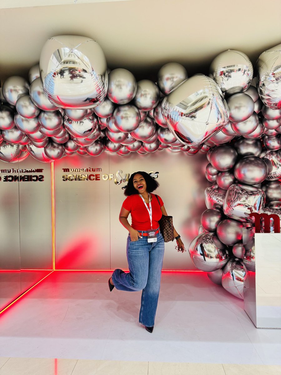 bellz_motshwane's tweet photo. This festival is the gift that keeps on giving 🫶🏽 @Momentum_za #scienceofsuccess https://t.co/DCpj0TGksS