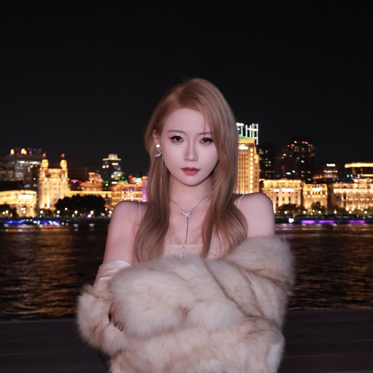 song_dong75673's tweet photo. 玩沪上公主，感受十里洋场的快乐
#上海 
#上海人妖 
#人妖母狗 
#上海线下
#全国 https://t.co/Q8LUUREGBX