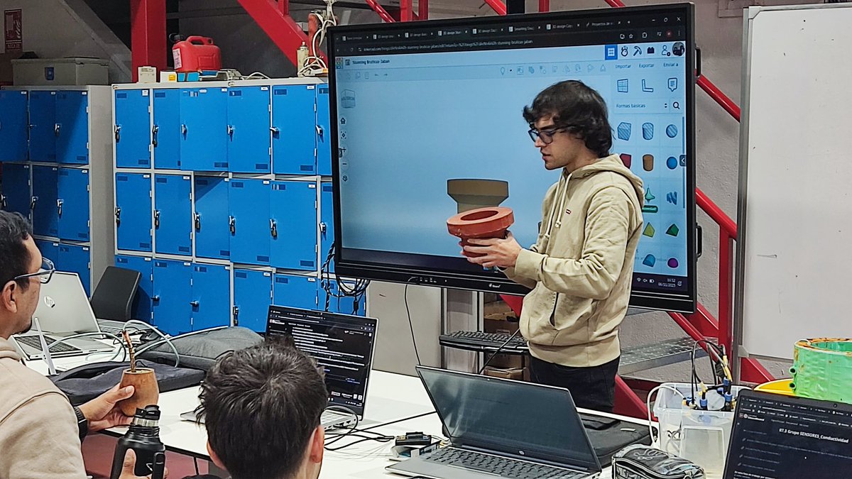 IES Tomas y Valiente tweet media