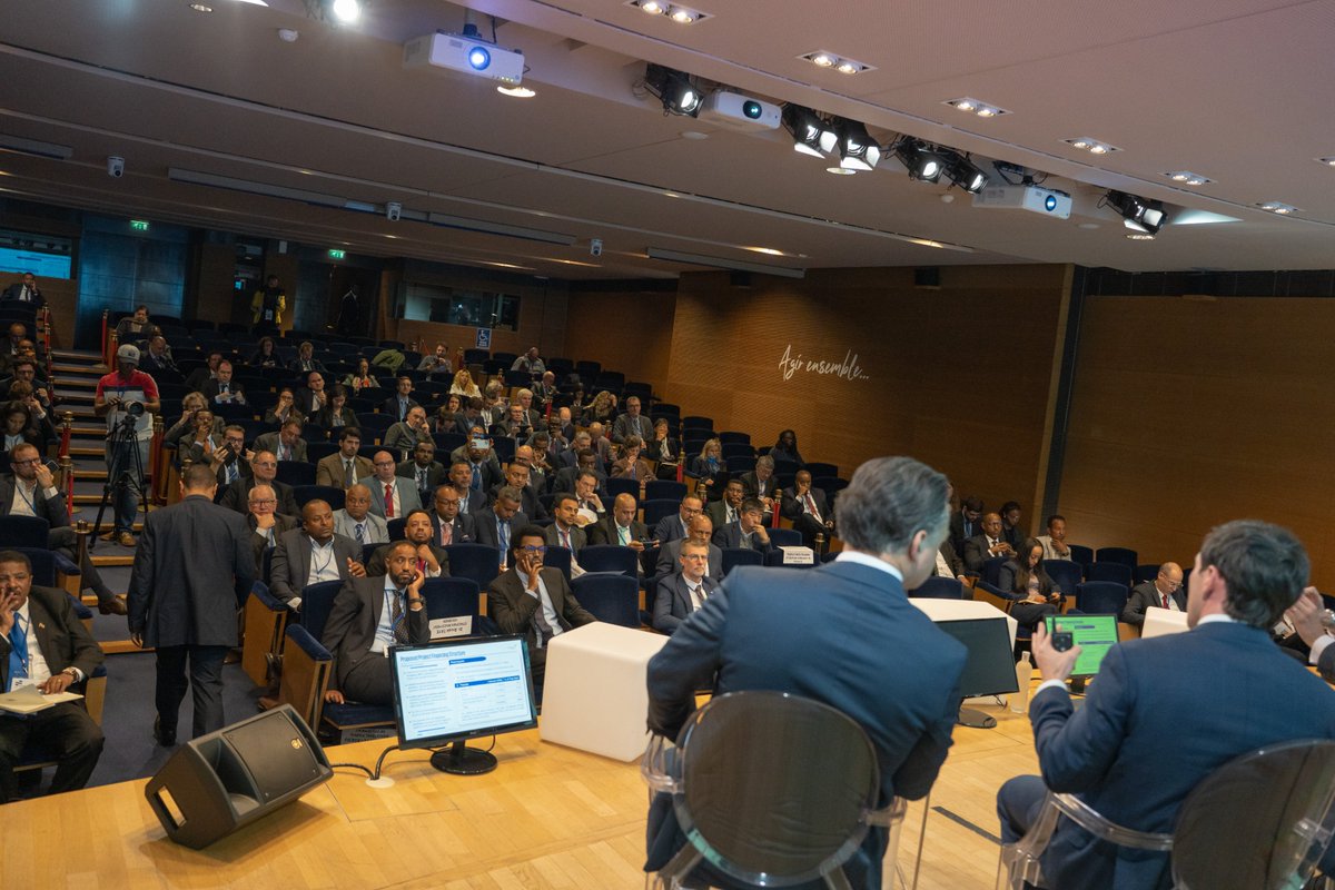dablolaw's tweet photo. Earlier this month, @dablolaw joined the Europe–Ethiopia Investment Forum in Paris, engaging with leaders on Ethiopia’s investment climate &amp; legal framework. @medef   #EuropeEthiopiaForum #Investment https://t.co/yzparUaJsC