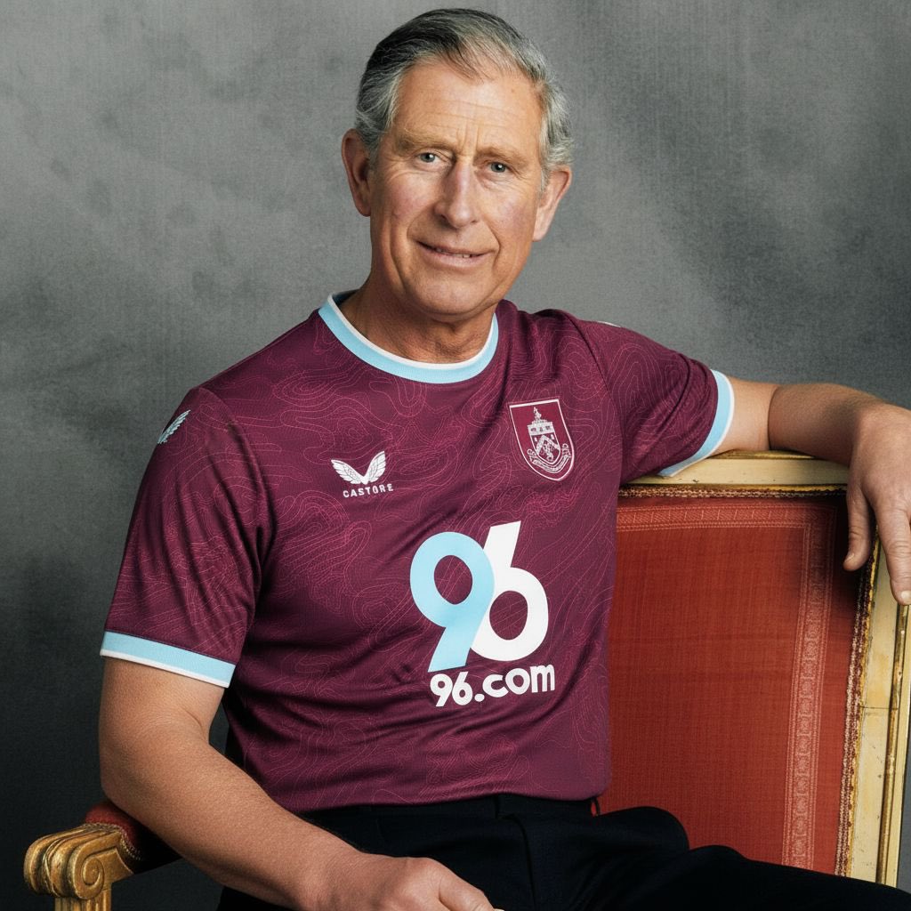 👑 Reminder on his 77th birthday that the King is a Burnley fan