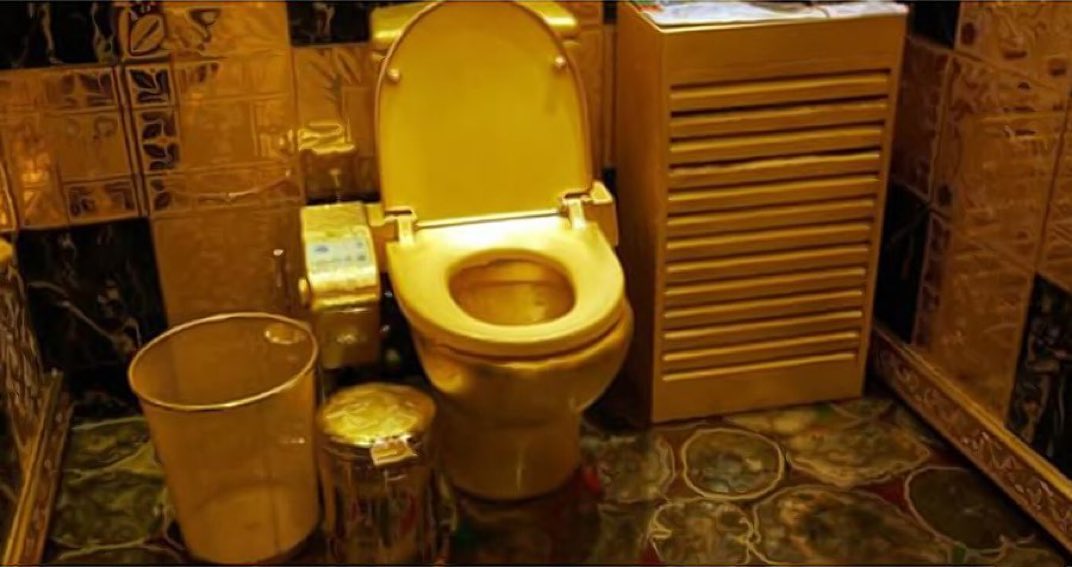 MyLordBebo's tweet image. Golden toilet bought with stolen money … the symbol of Ukranian corruption.