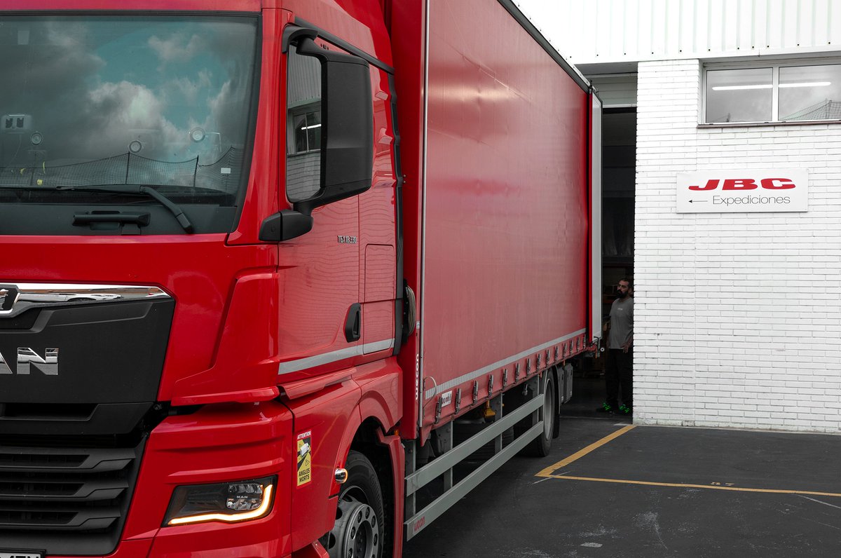 Our bold red trucks are gearing up, packed with the new #technologies we can’t wait to show you. What excitement! 

Catch us at Booth 235, Hall A4, #Productronica, #Messe #Munich, and experience our newest technologies firsthand.

Thank you once again to the whole team! 👏

#JBC