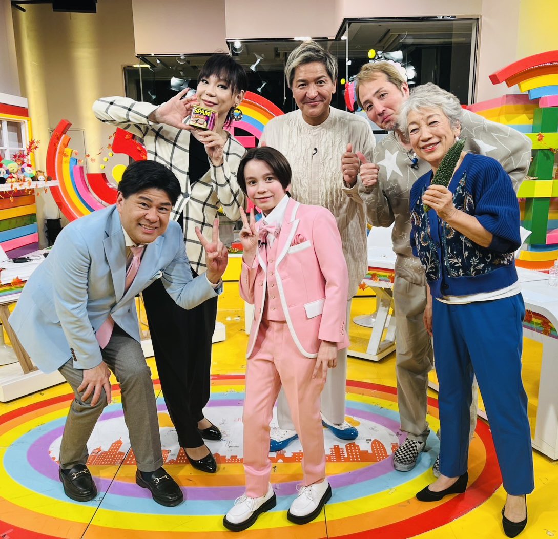 gojimu's tweet image. 本日のゲストはスリムクラブのお二人👍
真栄田さんからお土産のスパムとゴーヤが配られました🛍

不倫-1グランプリは審査員間で点数に大きな差が出ました！

ケントくんのスタ誕天気予報はウルトラソウル・チャレンジにリベンジ🎧

来週のゲストはネプチューンの堀内健さんです✨

#gojimu