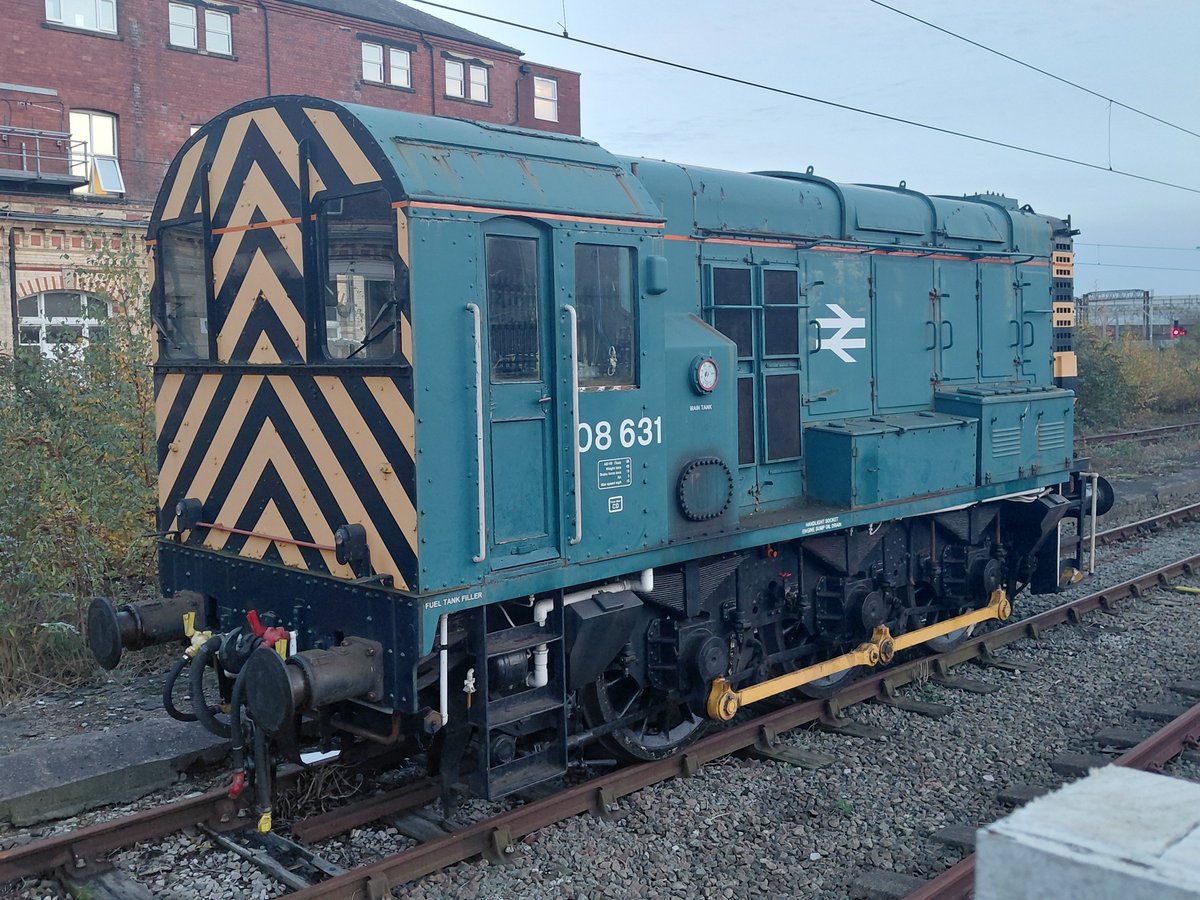 Trainiac Videos (Niki) tweet media