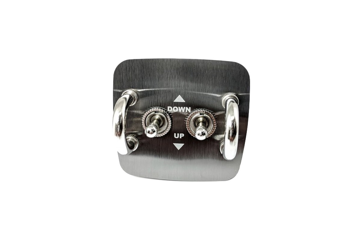 plot_p4's tweet image. 品番：JP-2172
品名：パワーウインドウスイッチ ブラックステンレスヘアライン 
　　　NB6C/NB8C 
--------------------------------------------------------------------------------------------
朝の光が差し込むと、
ブラックステンレスが静かに息づく。
操作ひとつにも、
自分らしさを映したい。…