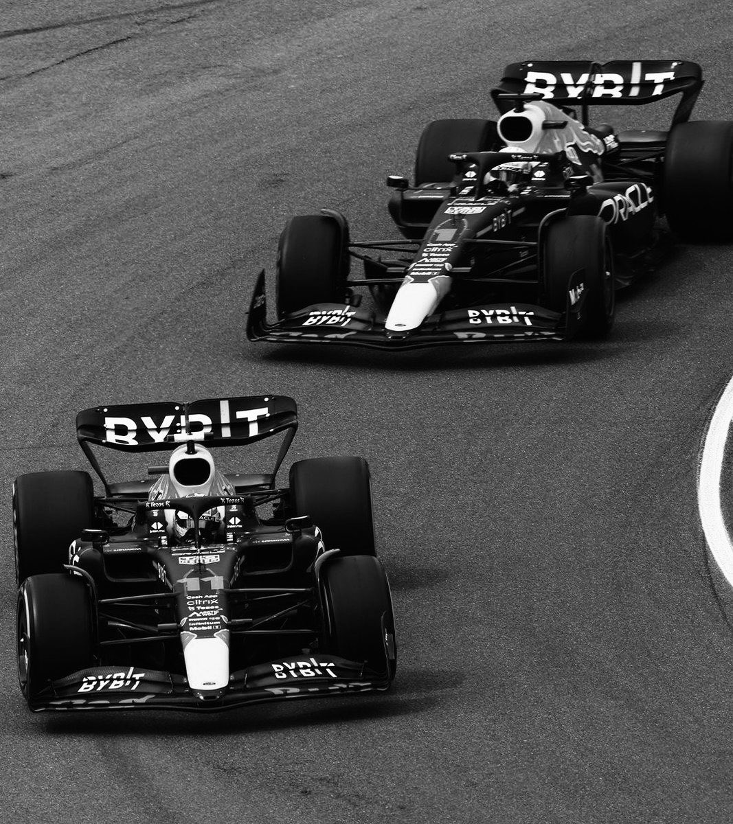 𝐀𝐍𝐀𝐊𝐈𝐍 &amp; 𝐉𝐀𝐍𝐉𝐀𝐃

“ชอบปั่นหัวพวกพี่นักไม่ใช่หรือไง? ได้ทีเดียวสองคนแบบนี้สมใจหรือยังล่ะครับ”

♱ 𝐑𝐔𝐃𝐄 𝐍𝐂 - 𝐋𝐎𝐍𝐆 𝐑𝐎𝐋𝐄𝐏𝐋𝐀𝐘
♱ 𝐔𝐊𝐄 𝐨𝐫 𝟐𝐖𝐀𝐘𝐒

{𝟑𝐏} : 𝐓𝐇𝐑𝐄𝐄(𝐒𝐎𝐌) 𝐏𝐎𝐋𝐃𝐈𝐔𝐌𝐬 สิงห์คู่กับรุ่นน้องคนโปรด

🏁: <a href="/THEBEASTXHOST/">𝑻𝑯𝑬 𝑩𝑬𝑨𝑺𝑻 🥀</a> ♱