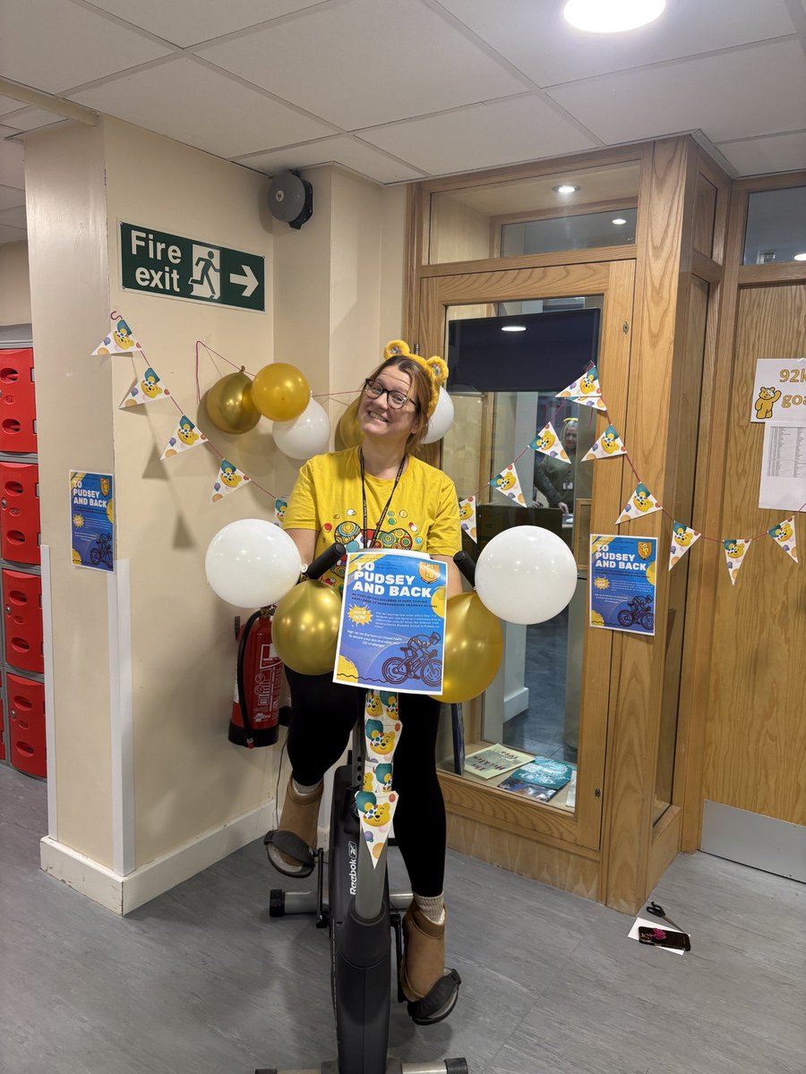 HeckGrammar's tweet image. Our Cycle to Pudsey and Back challenge for Children in Need is officially underway! 🎉🚴
Students are pedalling hard to raise funds for this amazing cause. Every mile counts, and every donation makes a difference @BBCCiN 
#ChildrenInNeed #CycleChallenge