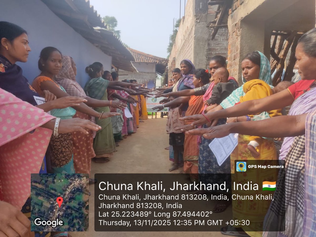 niranjansah12's tweet photo. झारखंड स्थापना दिवस 2025 " प्रखंड'' मंडरो, साहिबगंज 
#25YearOfJharkhand
#jharkhandSilverJubbilee
#ProudOfJharkhand
#JharkhandRising
#SpritOfJharkhand
#CelebratingJharkhand
#LandOfProssperity
@HemantSorenJMM
@DipikaPS
@JharkhandCMO
@OnlineJSLPS
@RDD_Jharkhand
@Comm_MGNREGA_JH https://t.co/e9Aqig5HnU