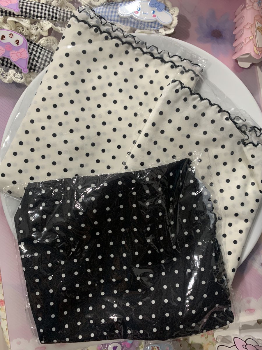 renebeepbeep's tweet photo. ขาย ผ้าโพก เทรนฮิต ลายจุด อันละ70.-free shipping 🤍 พร้อมส่ง มี2สี ใหม่ๆ
#ส่งต่อเสื้อผ้า #ส่งต่อเสื้อผ้ามือสอง #เสื้อผ้ามือสอง #โล๊ะตู้เสื้อผ้า #กางเกงยีนส์ #ส่งต่อเสื้อผ้ามือสองราคาถูก #ส่งต่อ https://t.co/6x59r8fSgB