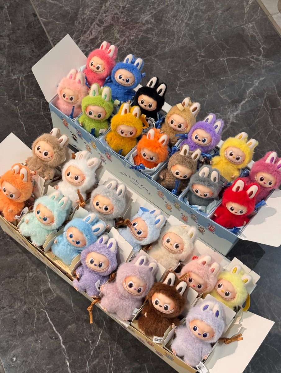 gal_10v's tweet photo. LABUBU (ラブブ)
抽選でプレゼントしたいです🥰

送料も無料です✨

もう持ってる人多いですよね💕

大量にありますが
持ってない人優先にします💦

フォロー
リポスト
いいね
好きな色をコメント

上記で完了です✅

11月17日に締め切ります✨ https://t.co/XvYTsUJ1dn