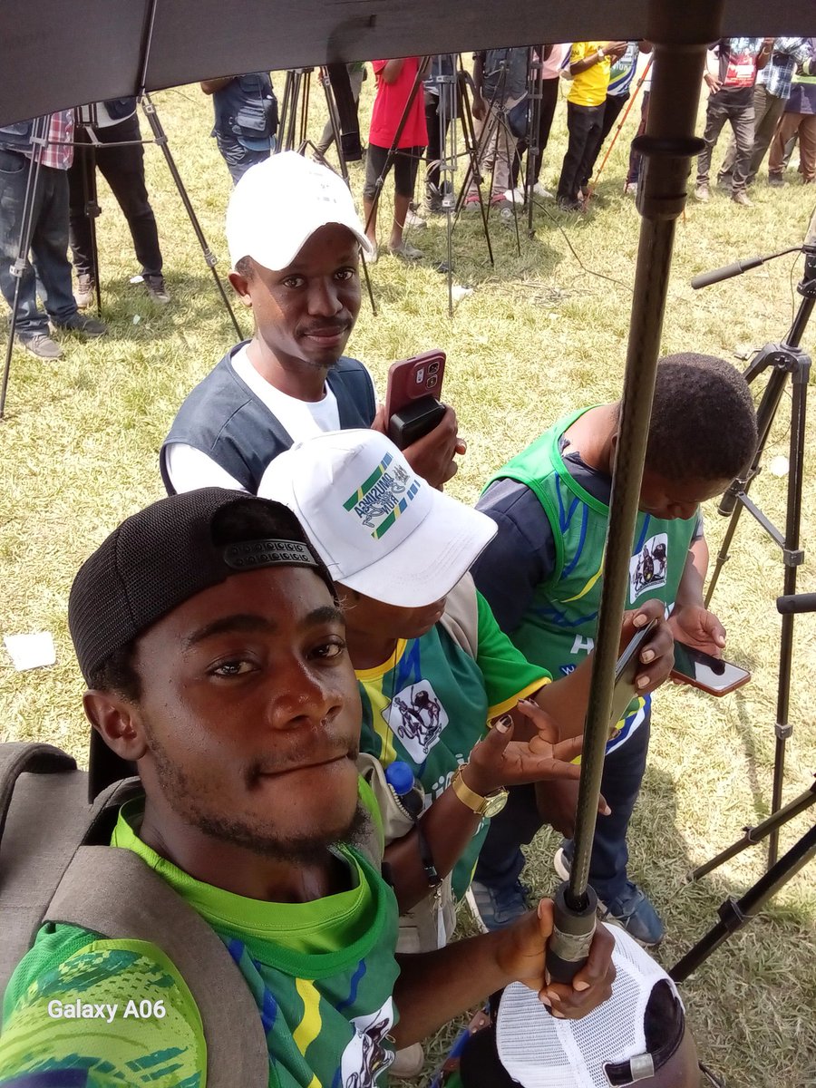 cloutlegacy8's tweet image. Supu