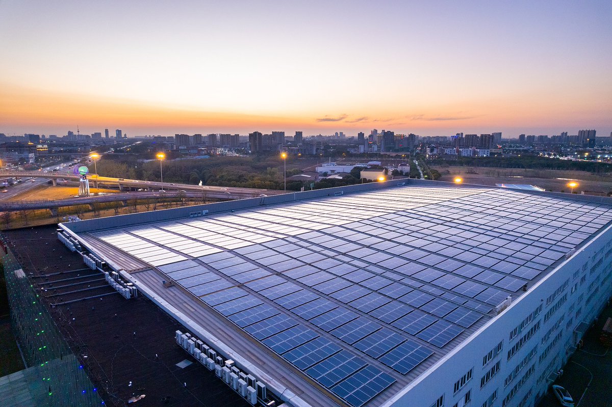 Frontlinestory's tweet image. #FrontlineFocus: China&apos;s power system gets smarter &amp;amp; more flexible

As #China rapidly expands #renewable energy, it is also boosting the flexibility and resilience of its #power system, ensuring clean, safe, and efficient #electricity for all. 

⚡ Key Progress
🔹Power…