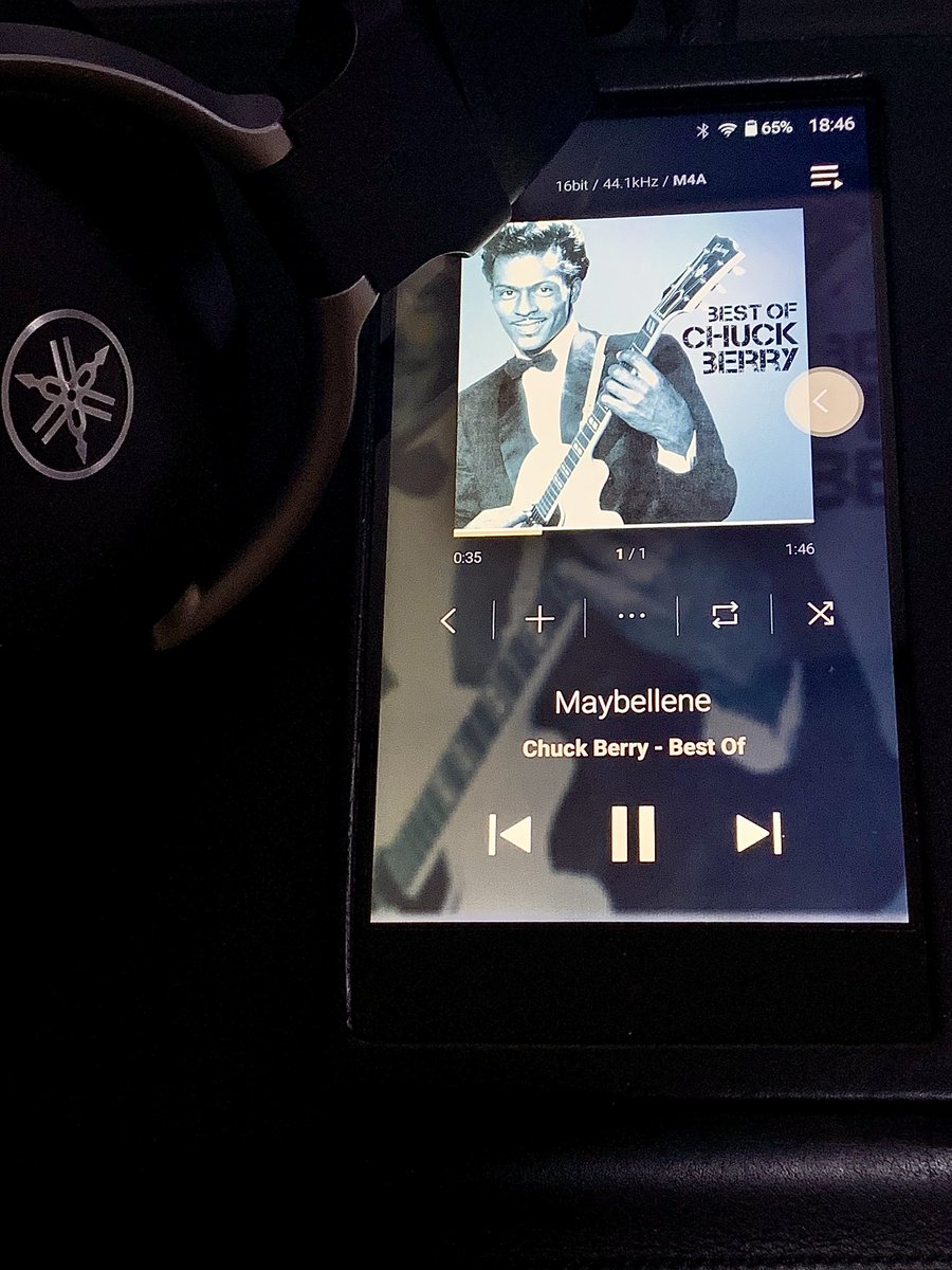 hirosan3868's tweet photo. ポタオデTime。YAMAHA HPH-MT8
CHUCK BERRY「Maybellene」
ULTIMATE EARSのUE150、UE250、UE350気になる。特にUE150の1DDが気になる。気になり過ぎる。#Ultimateears https://t.co/LCWLtohUod