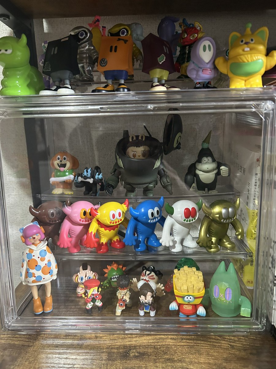 お家のコレクションたち #emdash #grapebrain #kamakiri #popmart