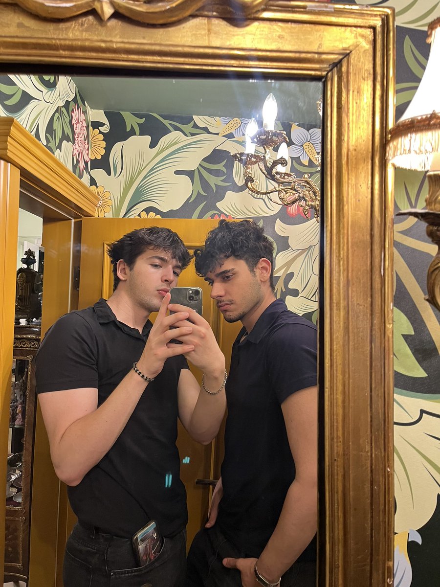 whereisthege's tweet image. Askim
Icin
Olurum 💕