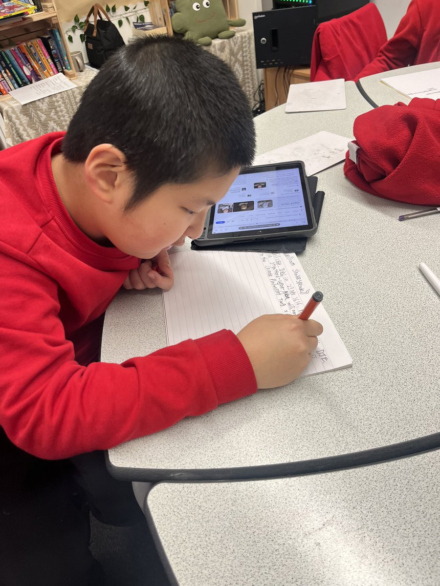 singergise1's tweet photo. We’ve had a very created time @garntegprimary - music, Shakespeare, creative writing, choir, radio and the #DJ4aDay project!! ‘The future is yours to create’.
#notinmissout #communicatingandconnecting #creativewriting #unitedindifference https://t.co/fPDgGvgM4W