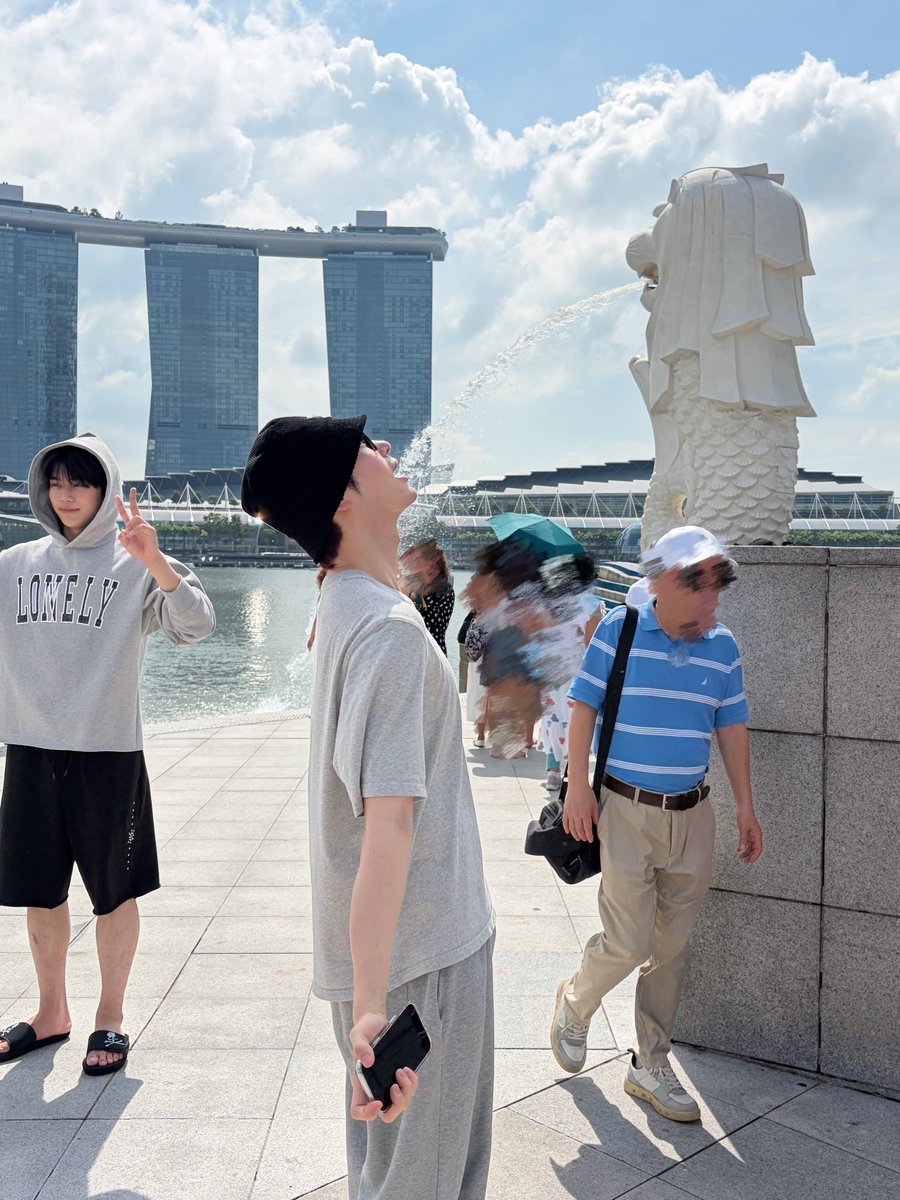 ใครก็เชคอินกับเมอไลออนท่านี้ ฮันบินยังอดใจไม่ไหวเลย เอ็นดู 555555