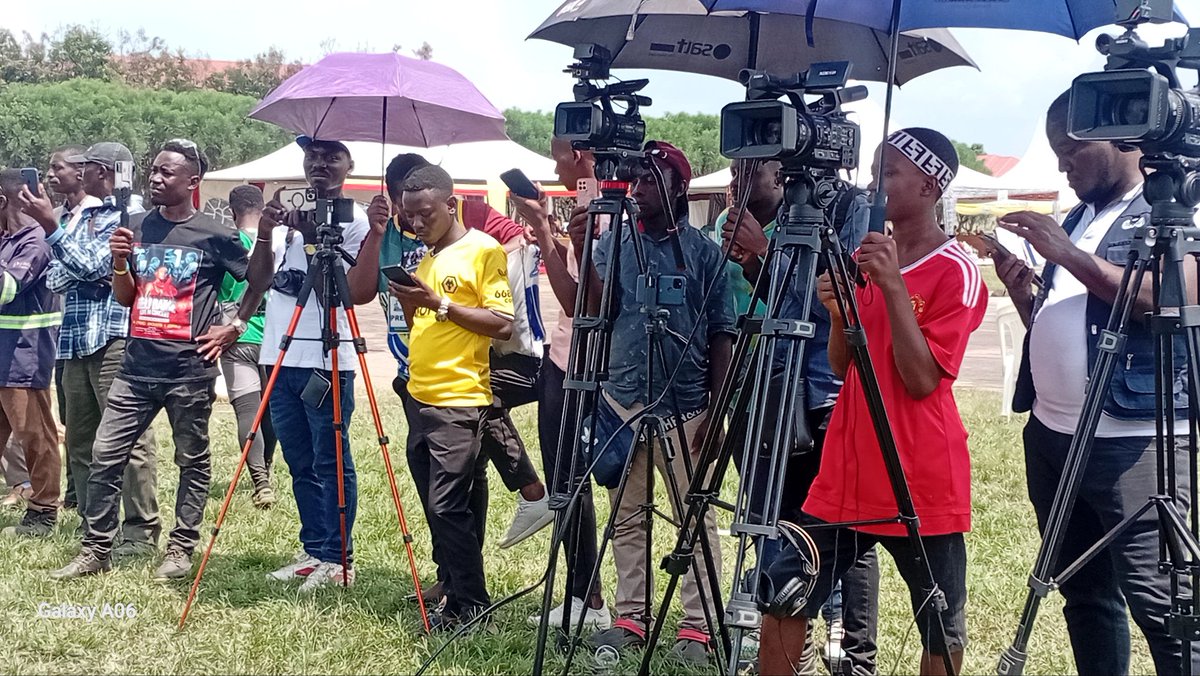 cloutlegacy8's tweet image. #rwenzori