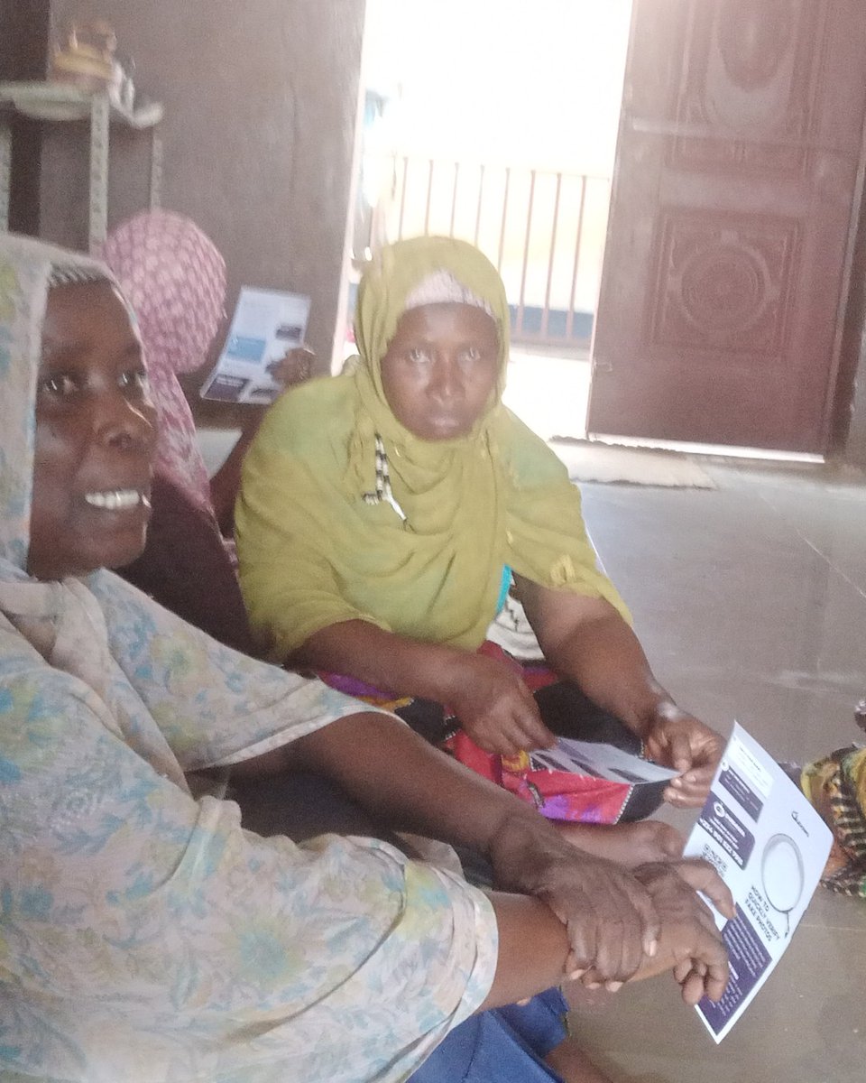 DubawaSL's tweet image. 🇸🇱🇸🇱 As part of #WeekForTruth2025, Amadu Ibrahim Mansaray took the message of truth to the Ahmadiyya Muslim Jamaat, encouraging the worshippers to stay informed and conscious of the information they encounter.

#WeekForTruth #FactCheck