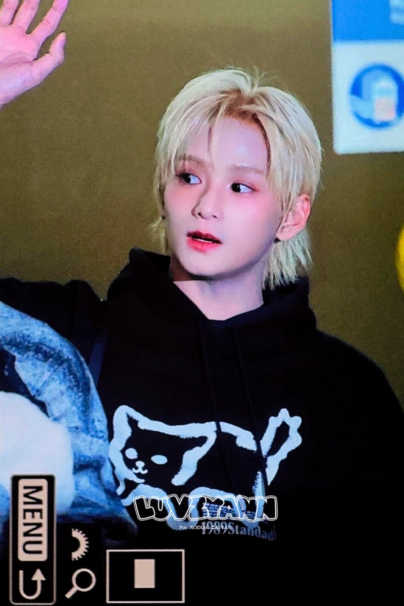 luvzyann's tweet photo. 251114 왕자님 퇴근💖💖💖💖

#XODIAC #소디엑 #ZAYYAN #자얀 https://t.co/dq3rTOhTwC