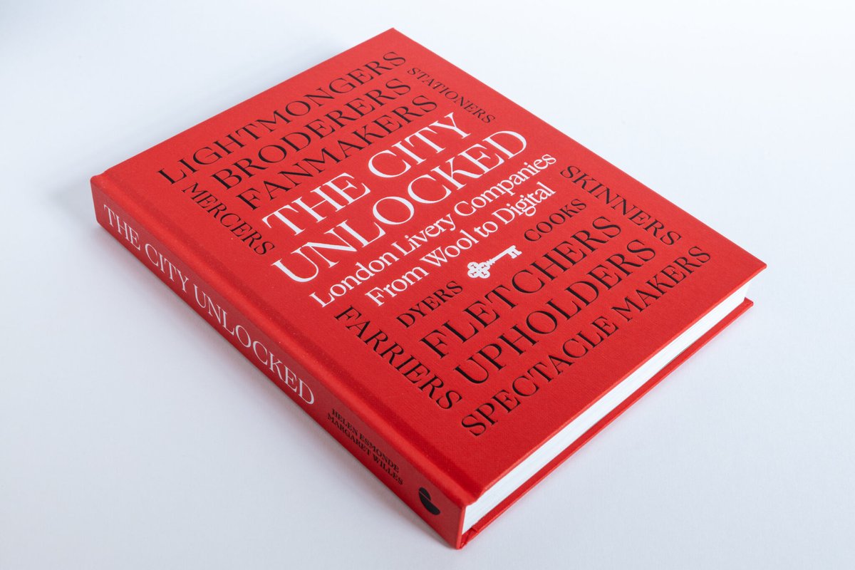ProfileEditions's tweet image. Today, we're spotlighting #TheCityUnlocked, a beautifully illustrated new history of the City Livery Companies written in collaboration with the Companies themselves.

Find out more about this beautiful book and our custom publishing on our website: tinyurl.com/24p8m93k