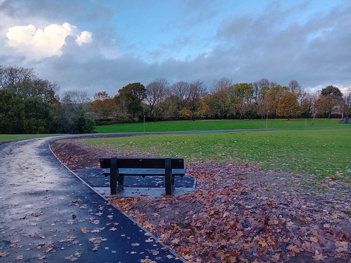 The new accessible path across Gauntlett Park, linking Crookhorn Lane to Copse Close in Waterlooville, is now complete and open to the public.

The path, built by Rocon Contractors, was funded by Havant Borough Council (Community Infrastructure Levy) and Hampshire County Council.