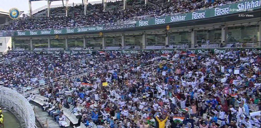 ragav_x's tweet image. Packed Eden Gardens 🔥.

Traditional test centres like Kolkata, Mumbai, Chennai, Delhi never disappoints.