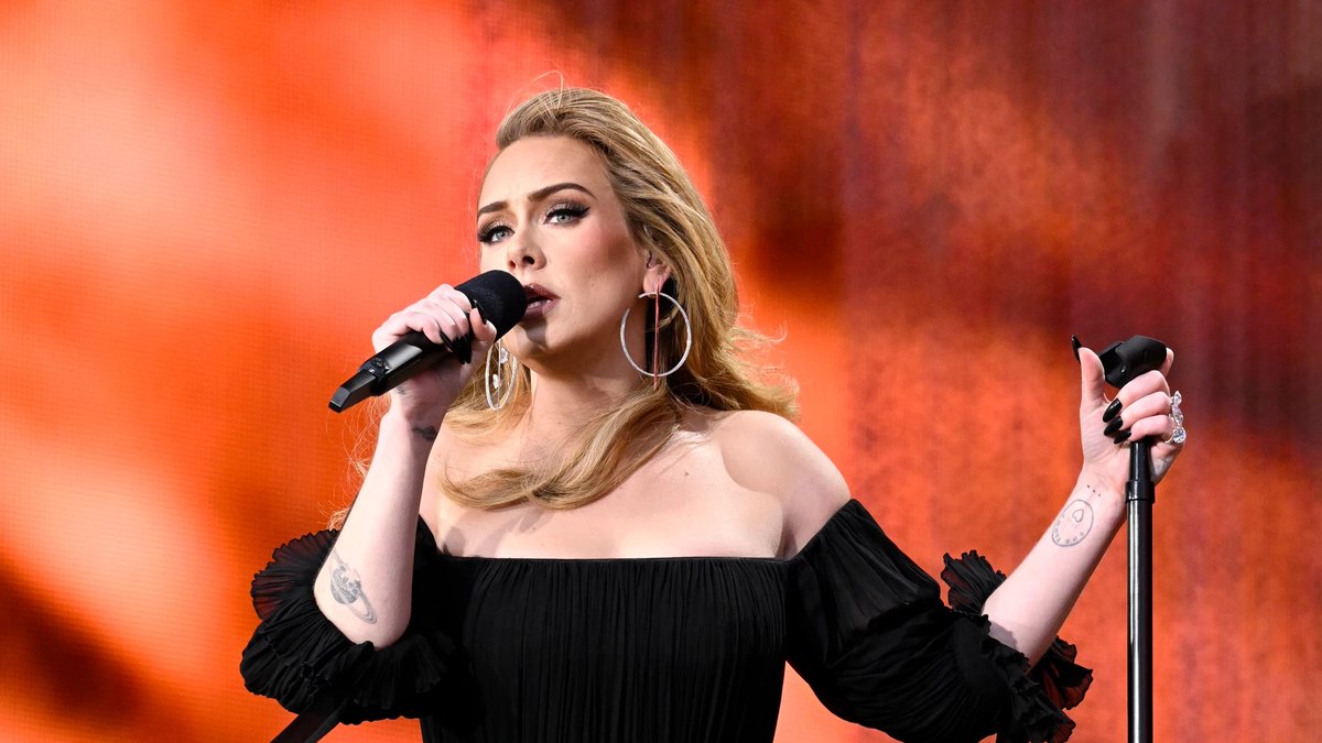 💥 La cantante Adele se suma al reparto de la nueva película de Tom Ford, 'Un grito al cielo', adaptación de la novela de Anne Rice.

Una película sobre los fastos y claroscuros del mundo de la ópera que cuenta la historia de dos castrati.