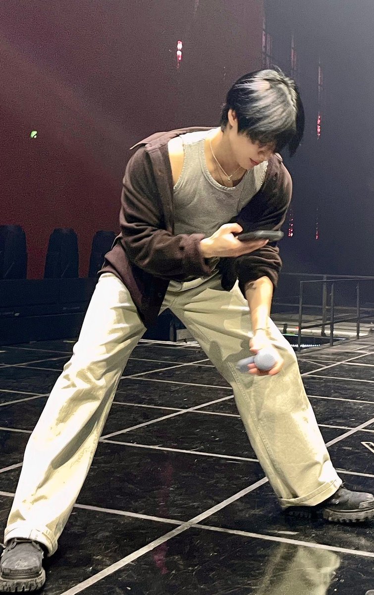 이런느낌나는사진귀해서아껴조야댐