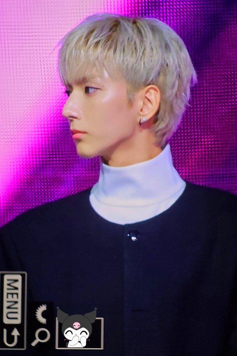 odeto611's tweet image. 251114 KGMA

밴드상 축하해야💜💜💜

#오드 #오승민 #Ode
#엑스디너리히어로즈 #XdinaryHeroes