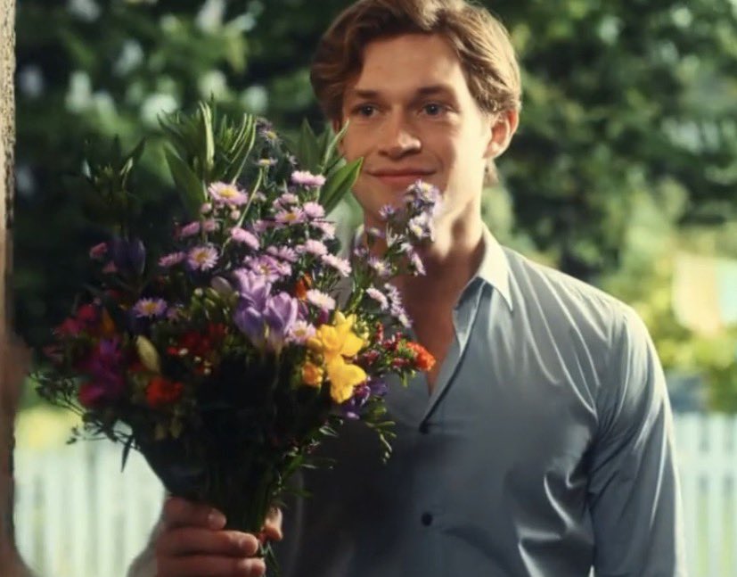 the kind of boyfriend that every girl deserves