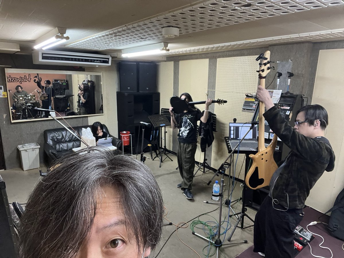 さて、来年に向けて朱華羅座スタジオ🐼🔥

スペースお付き合いありがとうございました🙏✨