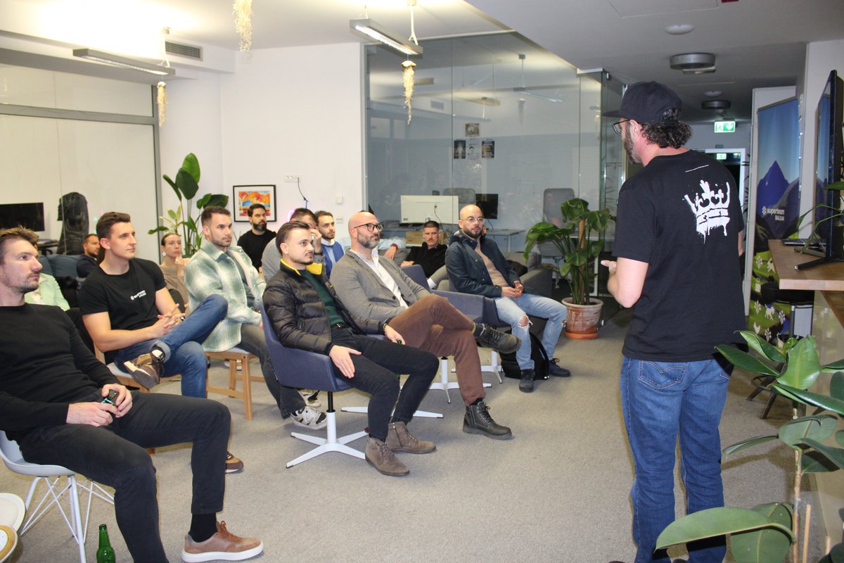 4ptOLabs's tweet image. We loved co-hosting and attending 3 @solana Regional Mixers happening simultaneously across Belgrade, Zagreb and Sofia. ⚡️

It’s amazing to see the ecosystem expanding across the region! Huge shoutout to @SuperteamBLKN for everything they’ve been driving so far. Proud to be part…