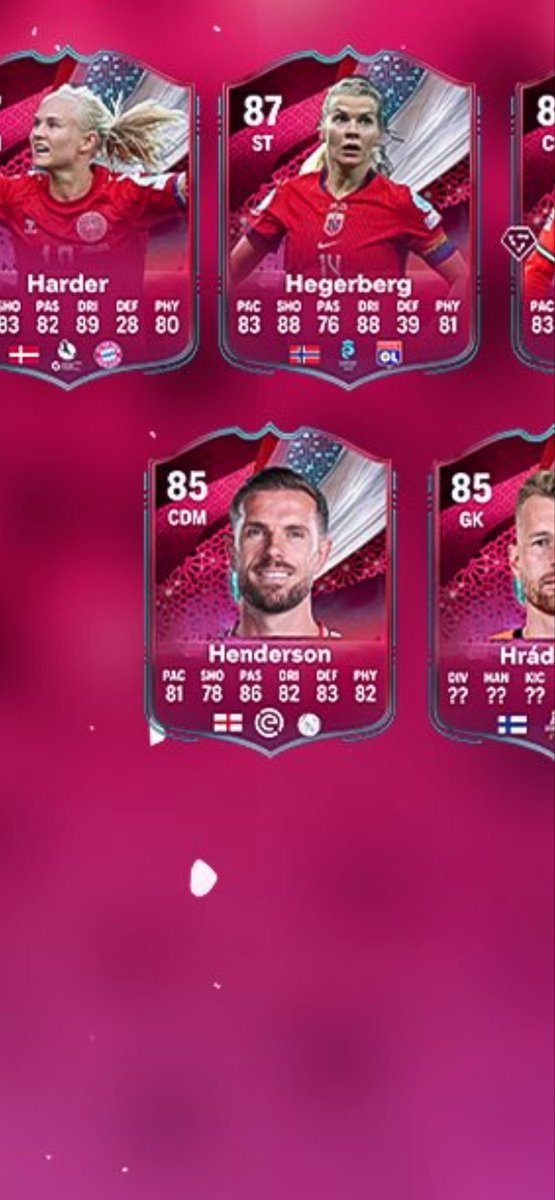 jackphillips_1's tweet photo. @FC26News_ @FUTMindOfficial Well Jordan Henderson doesn't play here anymore soooo🤷🏻‍♂️🤷🏻‍♂️ https://t.co/ULn2N8fhMo