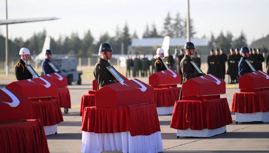CaprazBelgin's tweet image. Mekanlarınız cennet olsun. Türk Milletinin başı sağ olsun.
