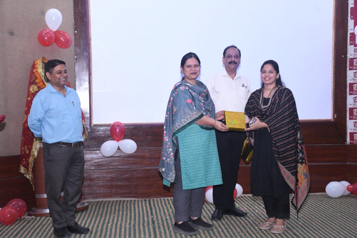 ITSEduGroup's tweet photo. The Marketing Club of ITS School of Management, Marrecus, successfully hosted its flagship competition “Rival Rush” on 6 November 2025.

#RivalRush #FightForTheSpotlight #MarketingCompetition #StudentEvents #Leadership #Creativity #GhaziabadEducation #EventReport https://t.co/Oy40ETmNkp