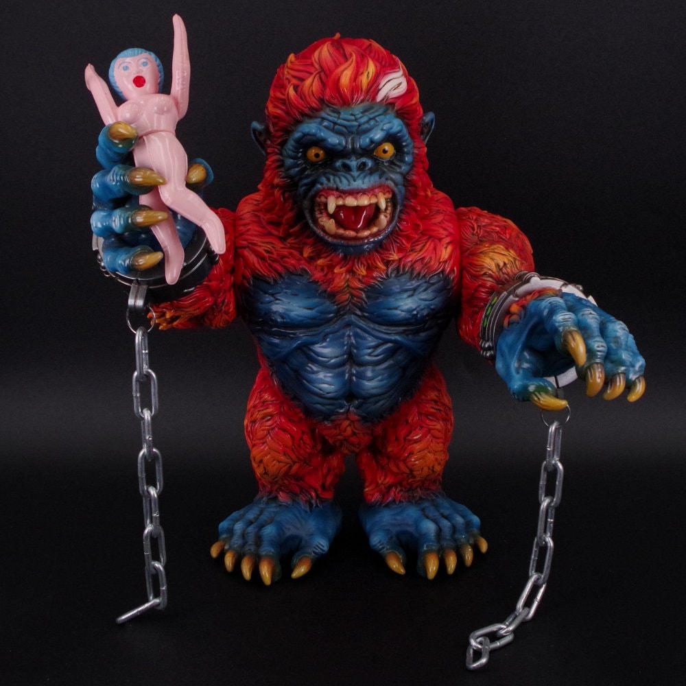 hakaba_gallery's tweet image. ★商品情報★
KAIJU SMUGGLERよりWarekong &amp;amp; Bellaがオンラインストアで好評受注中！
受注締切は明後日11月17日(月)23時59分まで。
お見逃しなく。
#ソフビ #kaijusmuggler 
store.hakabanogarou.jp/view/category/…