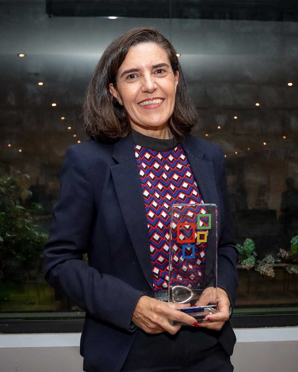 Palibex's tweet image. Nos sentimos muy orgullosos porque nuestra directora general, María Luisa Romero, ha sido reconocida como “Mujer Líder Inspiradora en Logística 2025” por su trayectoria y contribución al sector. ¡Enhorabuena!

palibex.com/noticias/maria…

#Logística #Transporte