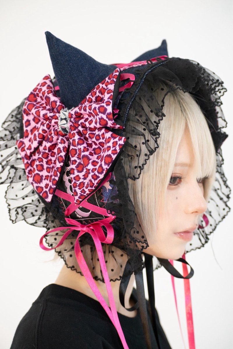 ✅ HEAD DRESS🐏

大ぶりで存在感抜群のsheep オリジナルヘッドドレスです🫶
さらに大きいMetamor baby dressは前と後ろで形が違いヘッドドレスのようにもボンネットのようにも2種類の楽しみ方ができます❗️

こちら10点ほどあります‼️

#デザフェス62 #デザフェス62お品書き 
#デザインフェスタ62