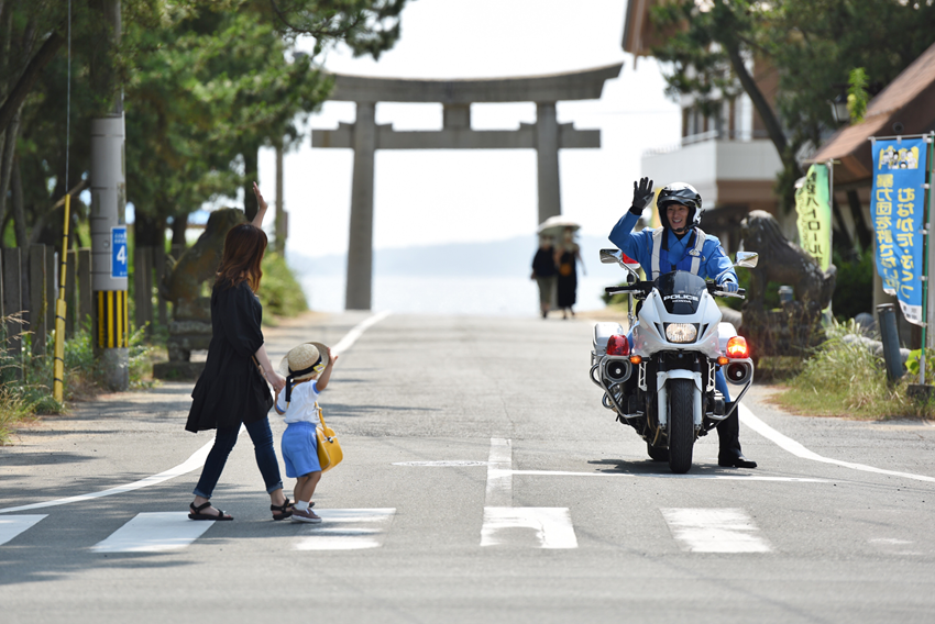 ホワイトベース公式 バイク (@whitebase1) / Posts / X