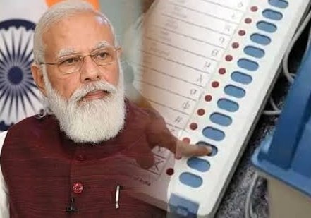 HansrajMeena's tweet image. &quot;बीजेपी&quot; कहती है &quot;तीन तलाक&quot; 21 देशों में बैन है, मगर यह नहीं कहती की &quot;ईवीएम&quot; मशीन लगभग पूरे विश्व में बैन है। #BanEVM