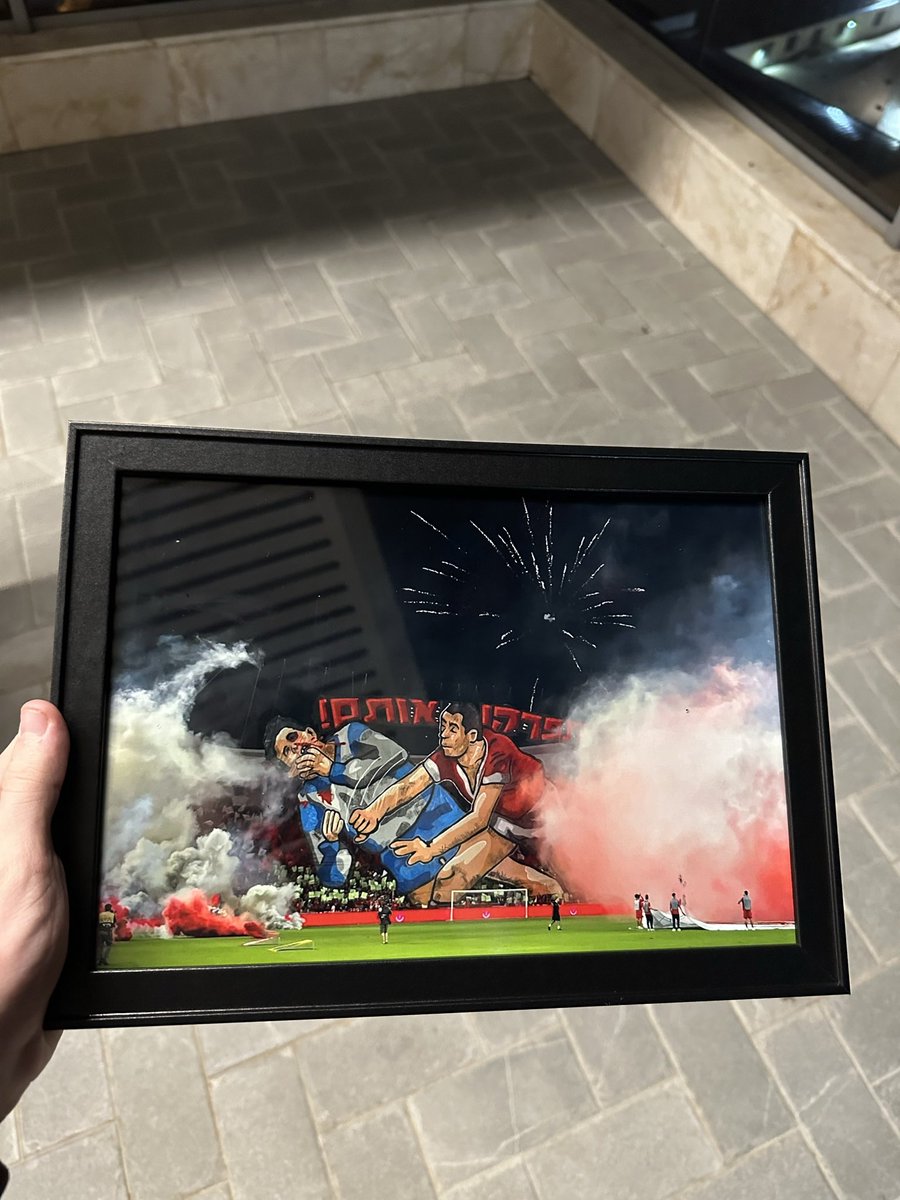 מתנה מרגשת, תודה לאנשים היקרים <a href="/Gilboaeldar/">eldaros</a> <a href="/Nevoyaakobi/">Nevo</a> <a href="/Daniel47518699/">עזיז עבדול קאיונדו</a> ❤️