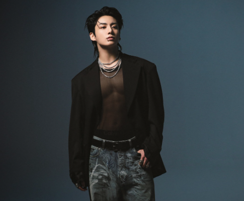 AboutMusicYT's tweet photo. Golden by Jungkook is the best selling album by a Korean soloist in the 2020s globally, with over 10.2M sales (via chartmasters). https://t.co/8K9v9o50QP