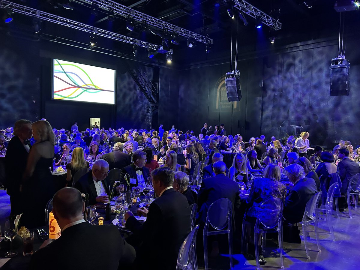 D_Frezza's tweet image. Beautiful evening last night at the  @CofC for the Homecoming 2025 Gratitude Gala