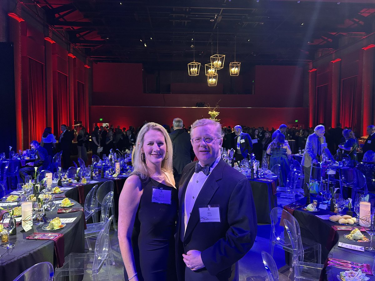 D_Frezza's tweet image. Beautiful evening last night at the  @CofC for the Homecoming 2025 Gratitude Gala