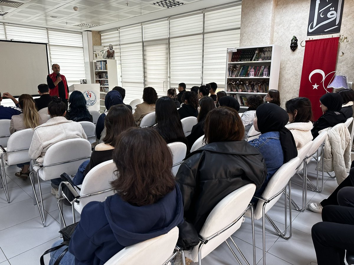 Şehit düşen 20 kahraman askerimiz için Kur’an-ı Kerim tilaveti gerçekleştirdik.

Ruhları şad, mekânları cennet olsun.
Aziz şehitlerimizi rahmetle, minnetle ve sonsuz saygıyla anıyoruz. 🇹🇷🤲 #gsbgm #bafragm